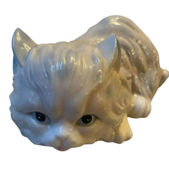 Vintage Syroco Porcelain Persian Cat Figurine Gray & Blue Glaze - Picture 2 of 5